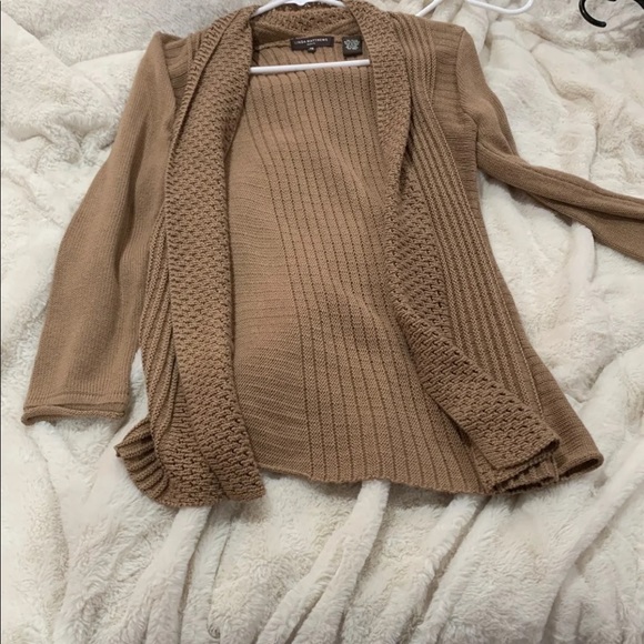 Cardigan - Picture 2 of 4